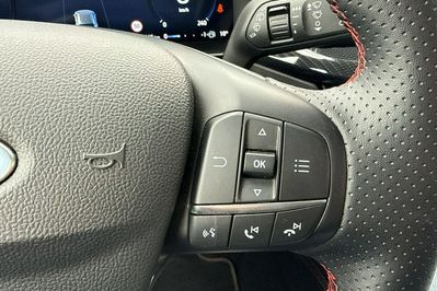 Ford Focus Ecoboost Hybrid St-Line x