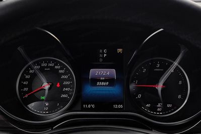 Mercedes V Klasa V300d Długi 4-Matic 9G-Tronic