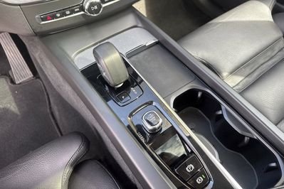 Volvo XC60 T6 PHEV AWD Plus Bright