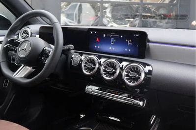 Mercedes Klasa A 200 AMG Line