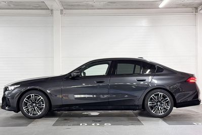 BMW Seria 5 520d M Sport