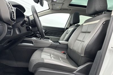 Citroen C5 Aircross Shine Pack 1.6 Hybrid e-EAT8