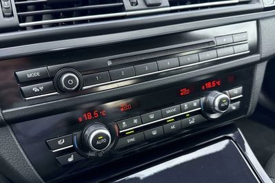 BMW Seria 5 520d xDrive M Sport sport 2.0