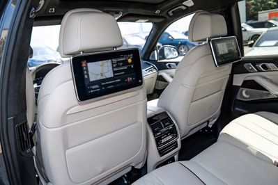 BMW X7 xDrive40d mHEV sport-aut