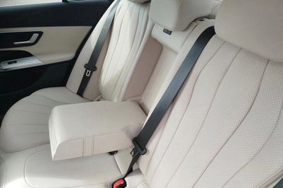 Mercedes Klasa E 200 AMG Line