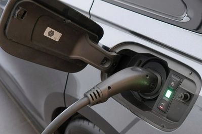 Audi A8 L 60 TFSI e quattro Tiptr.