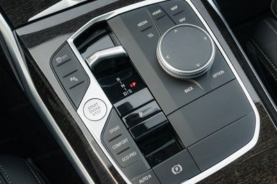 BMW Seria 3 320d xDrive mHEV aut