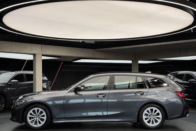 BMW Seria 3 318i aut