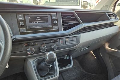 Volkswagen Transporter 2.0 TDI L2H1