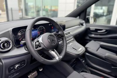 Mercedes V Klasa 300 d 4-Matic 9G-Tronic Marco Polo