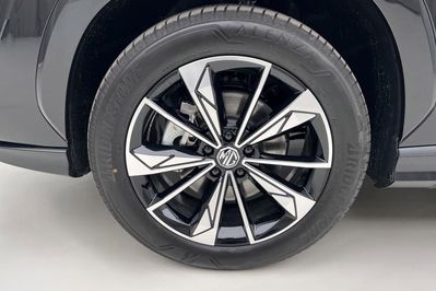 MG HS Exclusive 1.5 AT