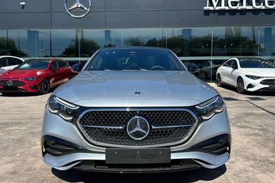 Mercedes Klasa E 300 de 4-Matic AMG