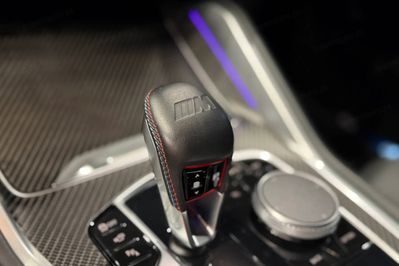 BMW XM PHEV
