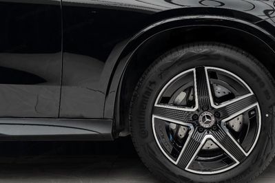 Mercedes GLC 300 e 4-Matic AMG Line