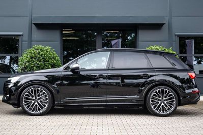 Audi Q7 SQ7 TFSI quattro