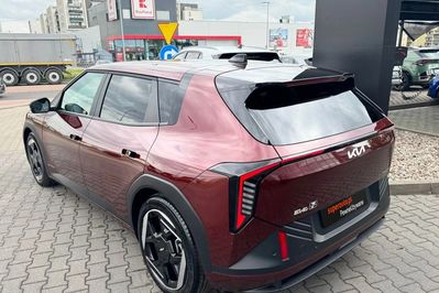 Kia EV4 81.4KWH Business Line