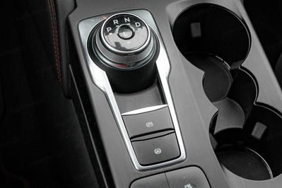 Ford Kuga 2.5 FHEV AWD ST-Line