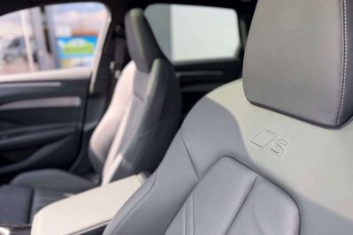 Audi A6 TDI quattro S line Avant