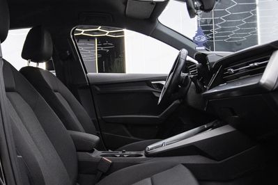 Audi A3 35 TFSI mHEV S tronic