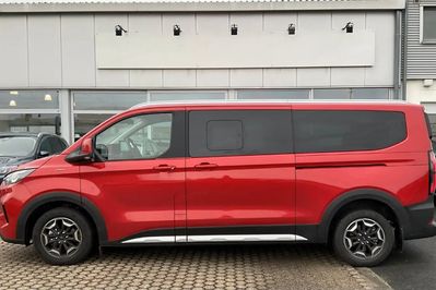 Ford Tourneo Custom 320 L2H1 Active A8 AWD