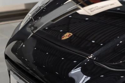 Porsche Panamera 4 E-Hybrid