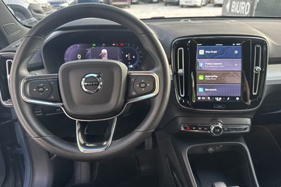 Volvo XC40 B3 Plus Dark