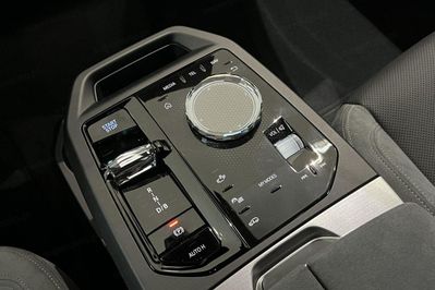 BMW iX xDrive45