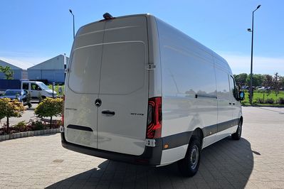 Mercedes Sprinter 317 CDI PRO Długi 9G-Tronic
