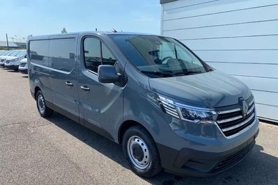 Renault Trafic dCi L2H1 Extra AT9