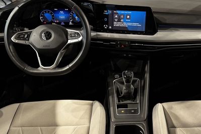 Volkswagen Golf 1.0 TSI