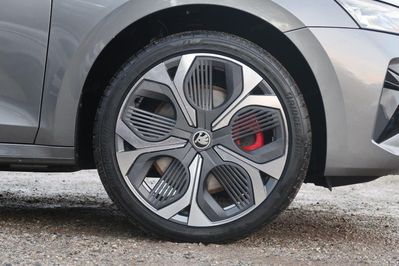 Skoda Octavia RS 2.0 TSI DSG