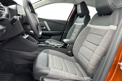 Citroen C4 Feel Pack 1.5 BlueHDI EAT8