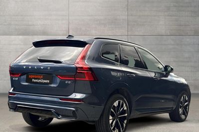 Volvo XC60 B5 B AWD Ultra Dark aut