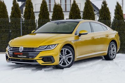 Volkswagen Arteon 2.0 TSI R-Line DSG