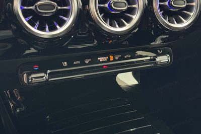 Mercedes CLA 200 AMG Line