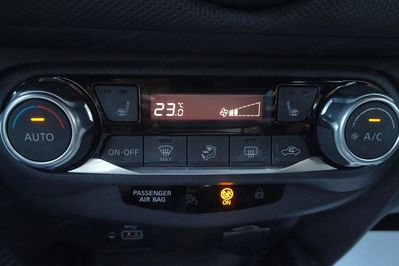 Nissan Juke 1.0 Dig-T&N-Connecta Dct
