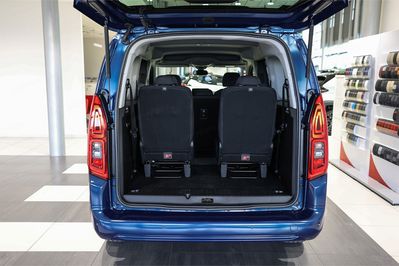 Toyota Proace City Verso Long L2H1 Family 7os AT