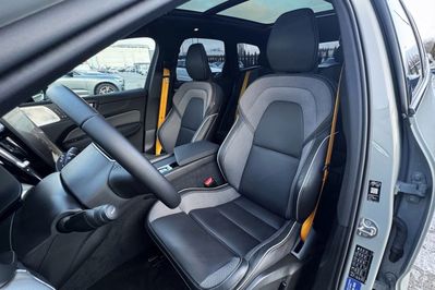 Volvo XC60 T8 Plug-In Hybrid AWD Polestar Engineered Black Edition