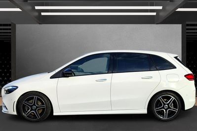 Mercedes B Klasa 220 4MATIC AMG Line