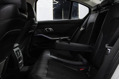 BMW Seria 3 318i Sport Line sport-aut