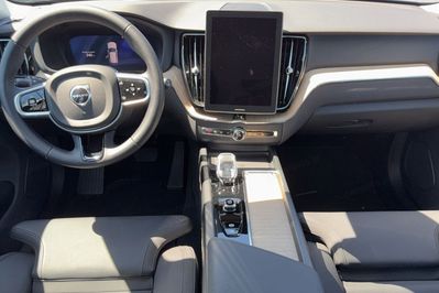 Volvo XC60 B5 B AWD Plus Bright