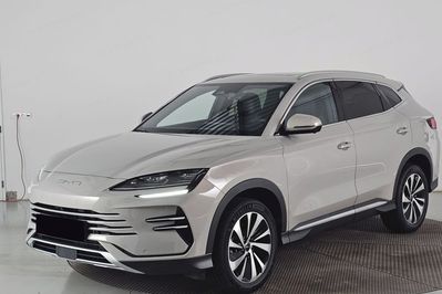 BYD Seal U DM-i  Design AWD