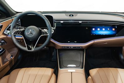 Mercedes Klasa E 220 d  4-Matic Exclusive
