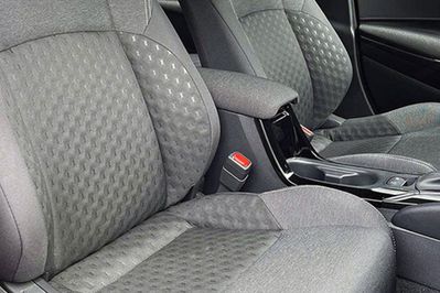 Toyota Corolla Comfort 1.5 benzyna