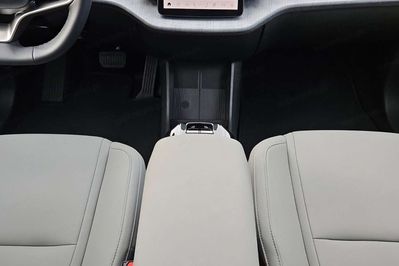 Volvo EX30 Single Motor Extended Range Ultra