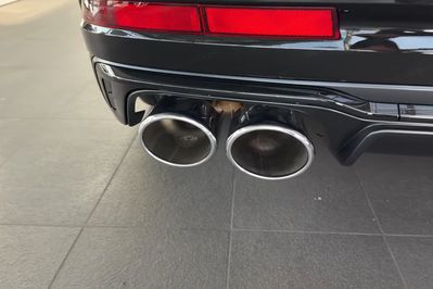 Audi A8 S8 TFSI quattro