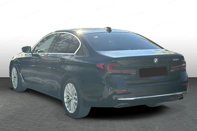BMW Seria 5 530i Luxury Line