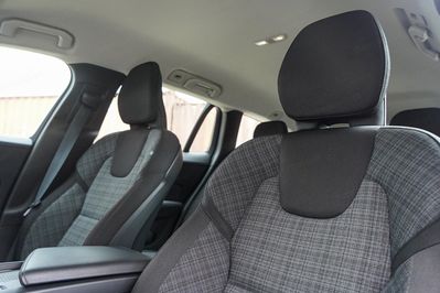 Volvo V60 B4  Core