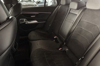 Mercedes Klasa E 300 de 4-Matic AMG