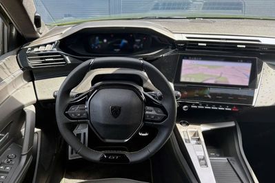 Peugeot 408 GT Exclusive S&S 1.2 mHEV  e-DSC6